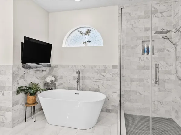 20214 Powerscourt Dr, Humble, TX 77346