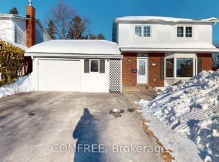 146 Old Colony Rd, Ottawa, ON K2L1M4