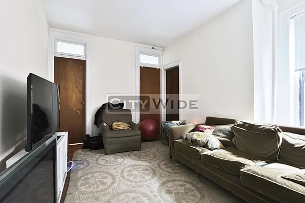 Rented by City Wide Apartments | media 7