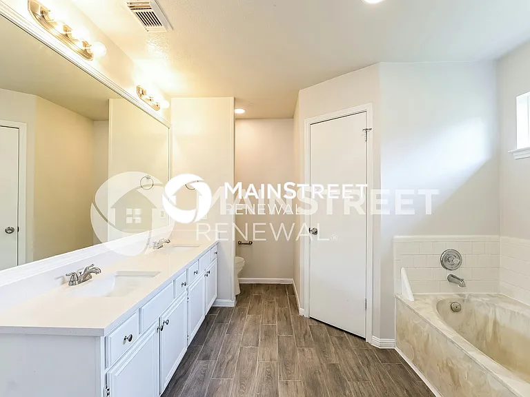WM - Primary Bathroom