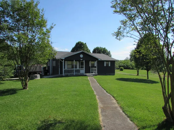 212 Oak Grove Rd, Madisonville, TN 37354