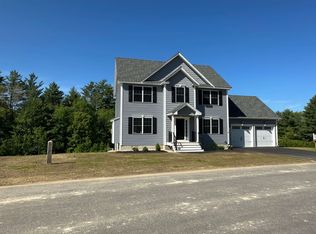 9 Shelburne Ln, Concord, NH 03301