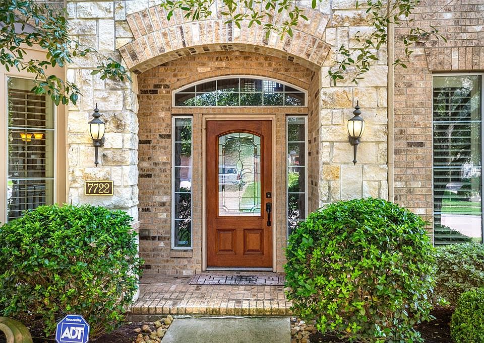 1st image of 7722 Bayou Green Ln
