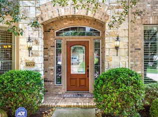 7722 Bayou Green Ln, Sugar Land, TX 77479