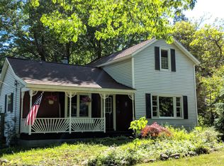 18003 Dogwood Dr, Spring Lake, MI 49456