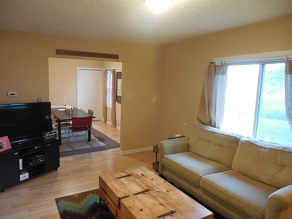 2nd image of 57882 Oakside Ave