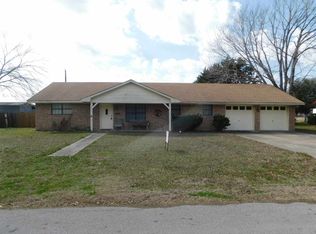 204 Jane St, Groesbeck, TX 76642