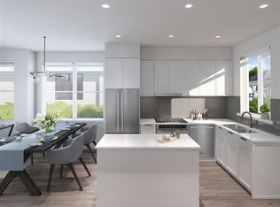 6933 Arcola St #402, Burnaby, BC V5E1H5