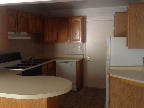 5th image of 11211 N 16th Ave APT 3