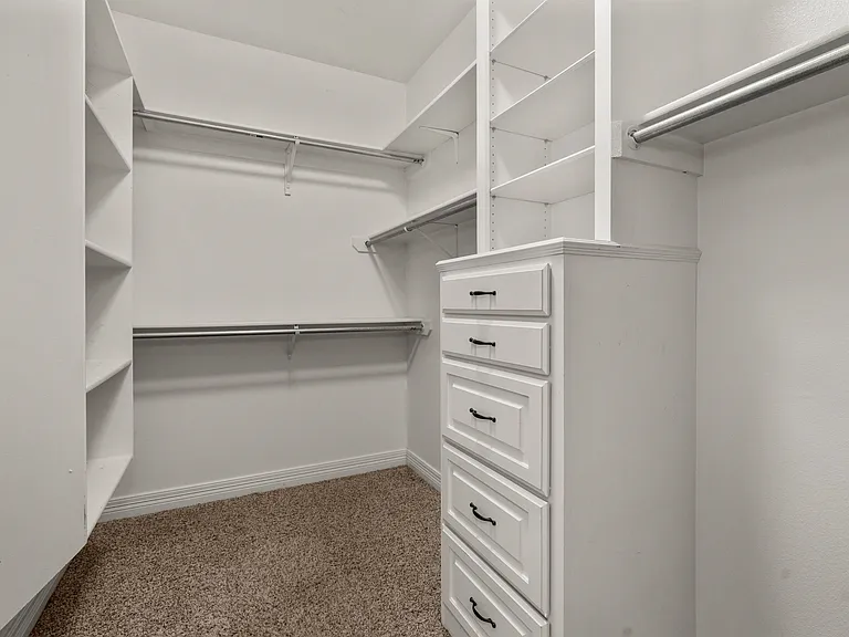407 Carnaby — Photo 16