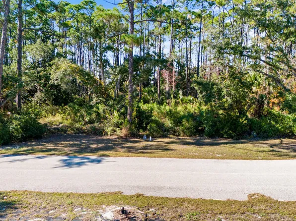 14 Waters Edge Dr, Pt Saint Joe, FL 32456