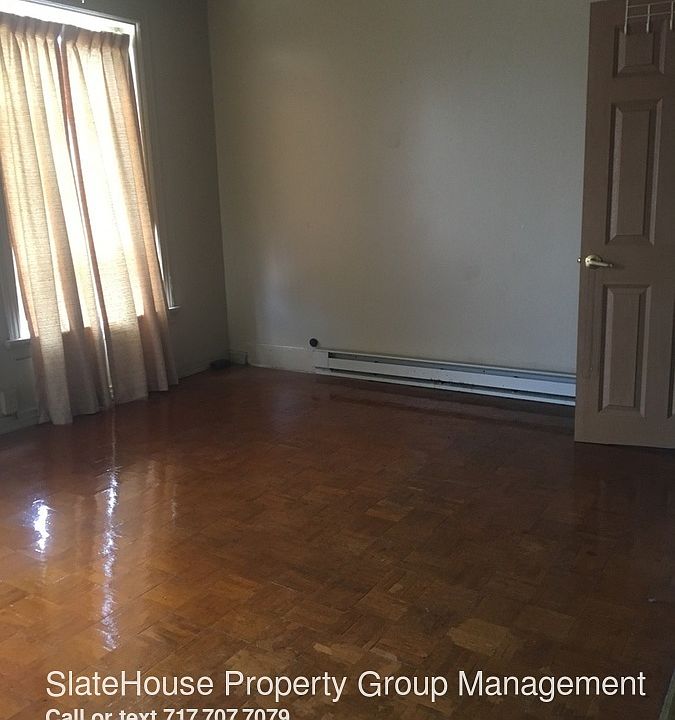 2nd image of 1200-1208 Chestnut Street 1202 Chestnut #3