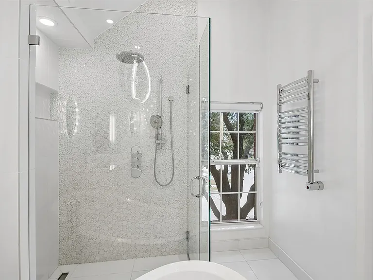 8408 Kenning Ct — Photo 20