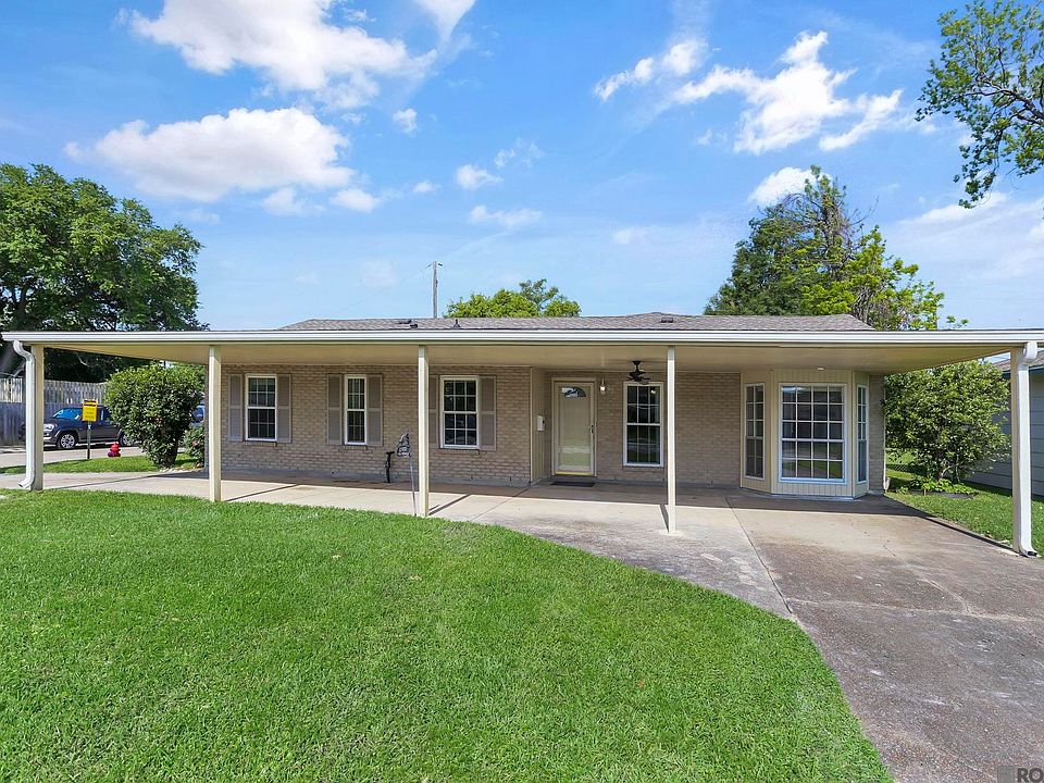 1st image of 1501 Carrollwood Dr