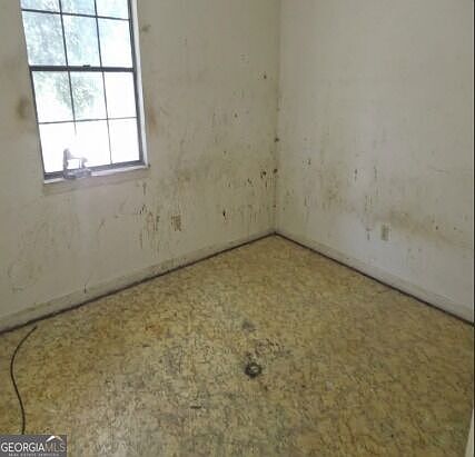 4th image of 106 Arrowhead Dr