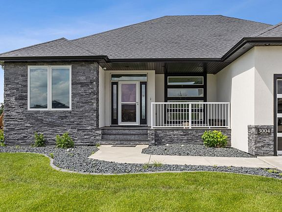 3rd image of 3004 6th St E