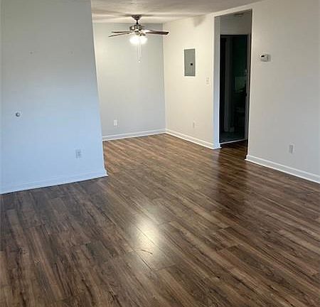 3rd image of 172 Summer St APT 14