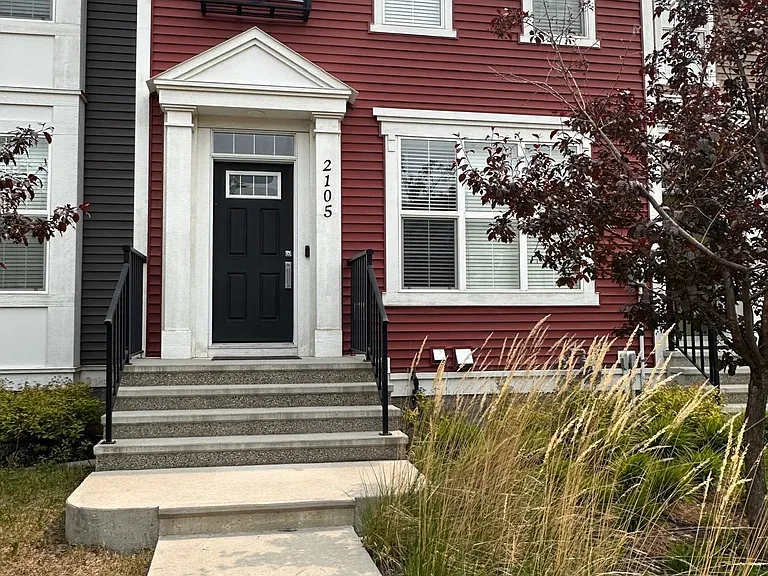 2105 24th St NW — Photo 13