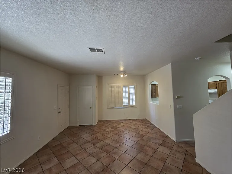 10021 Via Toro Ave — Photo 24