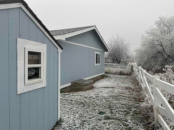 3rd image of 2319 Gosling St