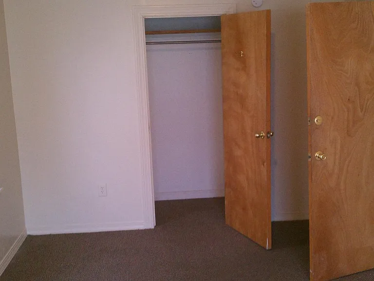 52 Glendale Pl — Photo 14