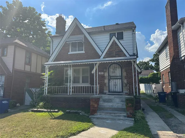 19151 Santa Barbara Dr, Detroit, MI 48221