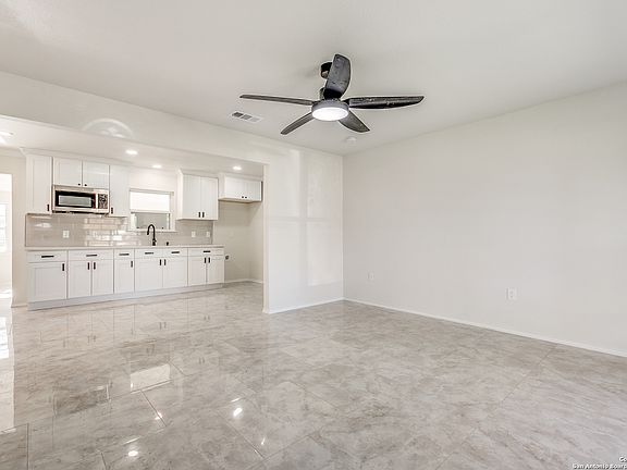 5th image of 6146 ELM VALLEY DR