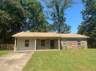 28 Pheasant Run Dr, Cabot, AR 72023