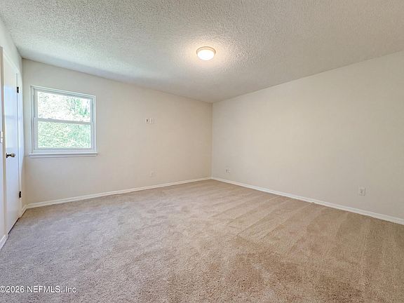 4th image of 4473 MELISSA Court W