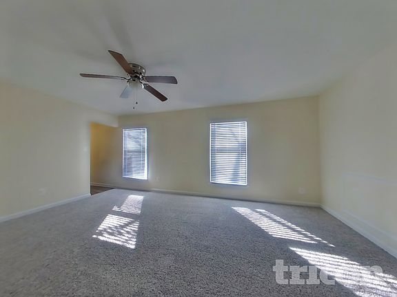 4th image of 41 Pagnell Cir