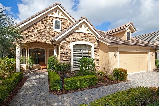 1st image of 30 Jasmine Dr