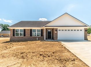303 Divine Dr, Richmond, KY 40475
