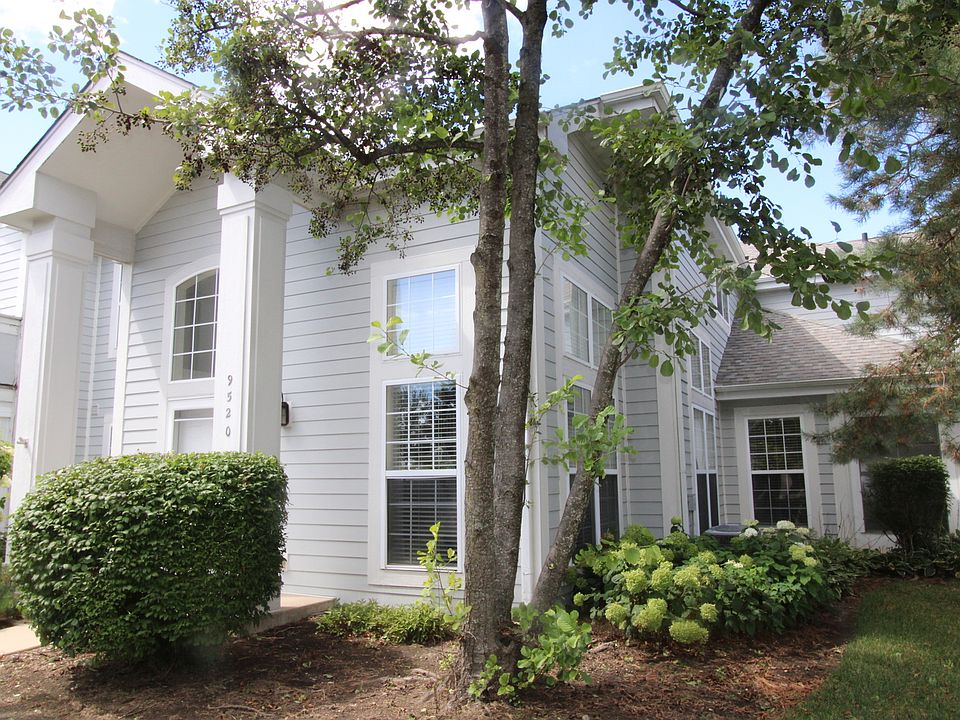 9520 Lenox Ln #9520, Crystal Lake, IL 60014 | Zillow