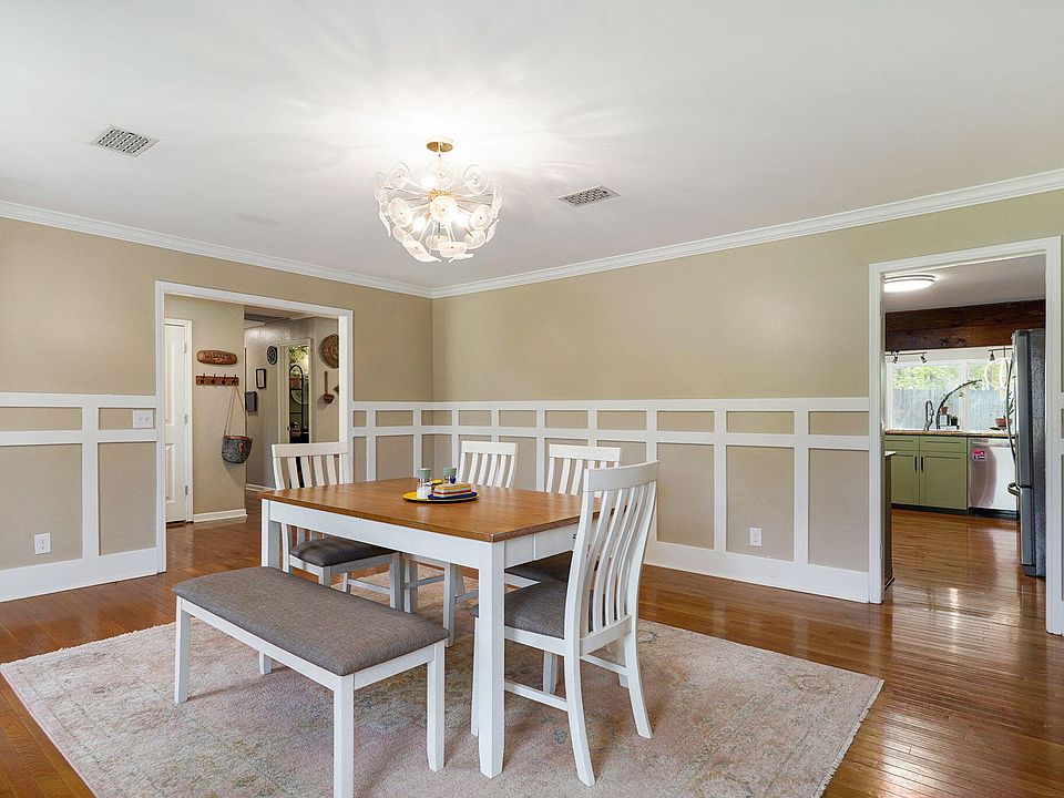 1st image of 1250 S Farm Road 205