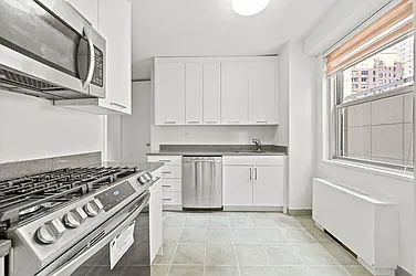 Rented by Poljan Properties Inc.