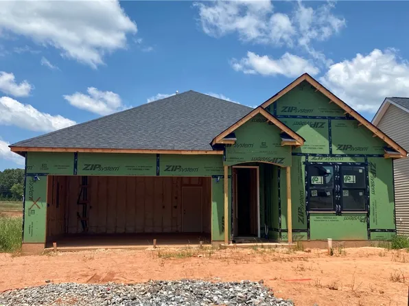 121 Laurel Oak Dr, Anderson, SC 29621