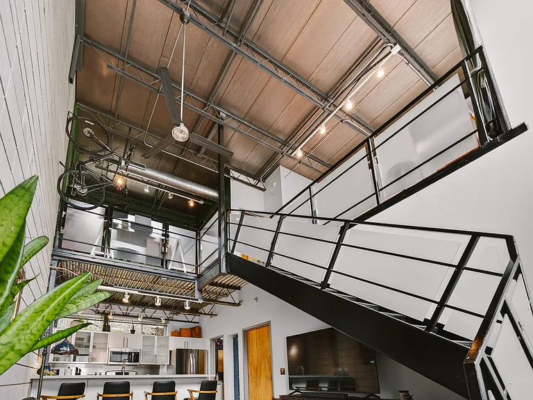 4801 S Congress Ave #H1 — Photo 13