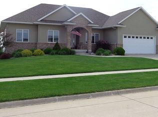 105 Fairway Dr, Dike, IA 50624