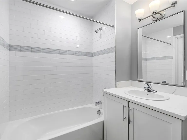 3100 Bergenline Ave #308 — Photo 5
