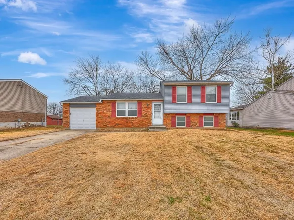 111 Burk Ln, Harrison, OH 45030