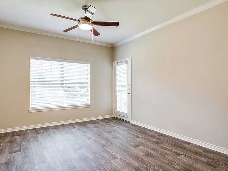 The Landing at Mansfield Apartments — Photo 12