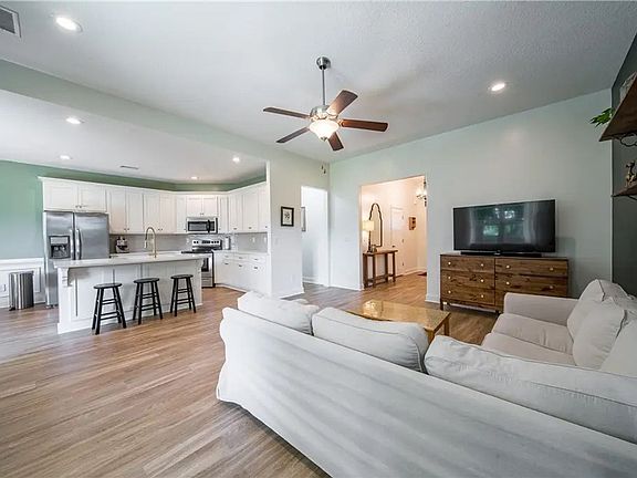 5th image of 17 Eagle Nest Dr