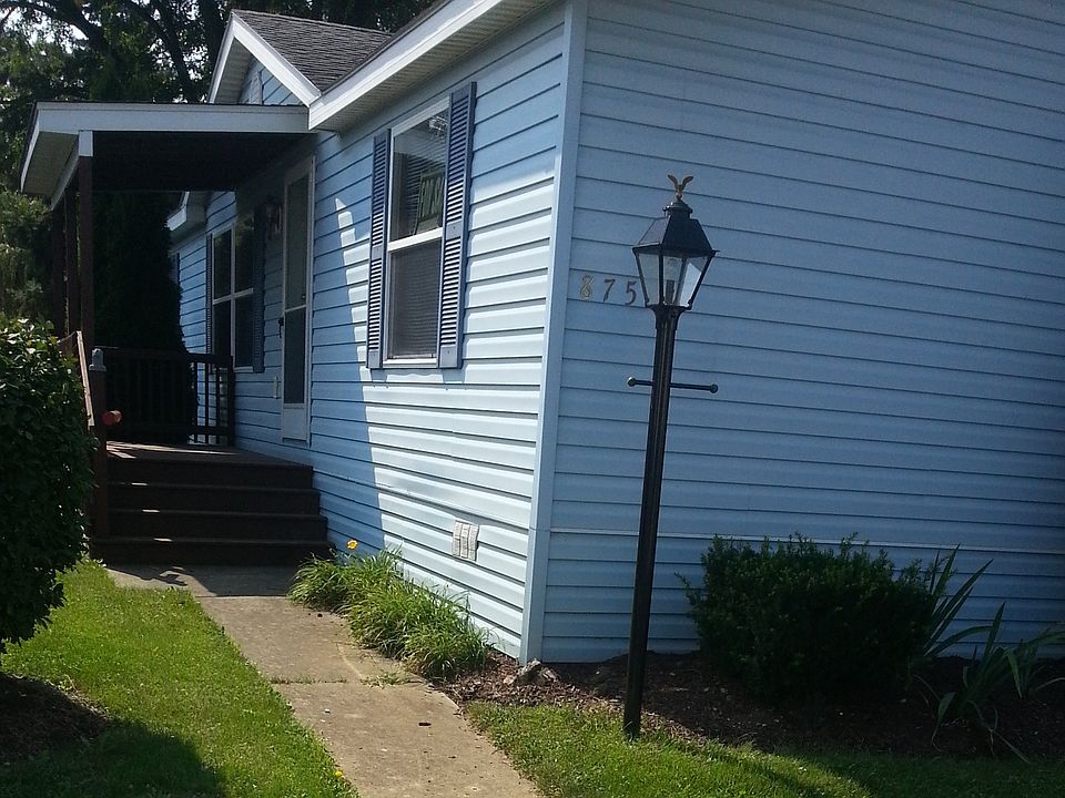 2nd image of 875 Beulah Ln