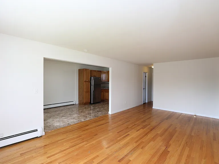30 Lamb Ave #5C — Photo 7