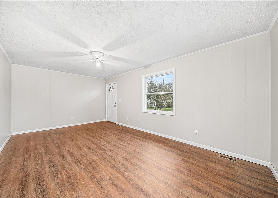 313 Myrtle Ave, Crossville, TN 38555 Zillow