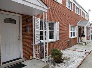 2540 W Bryn Mawr Ave, Chicago, IL 60659