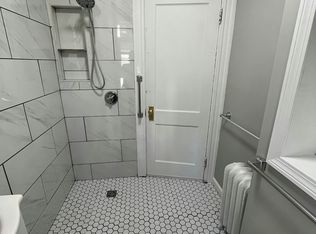99 Hancock St APT 2, Cambridge, MA 02139