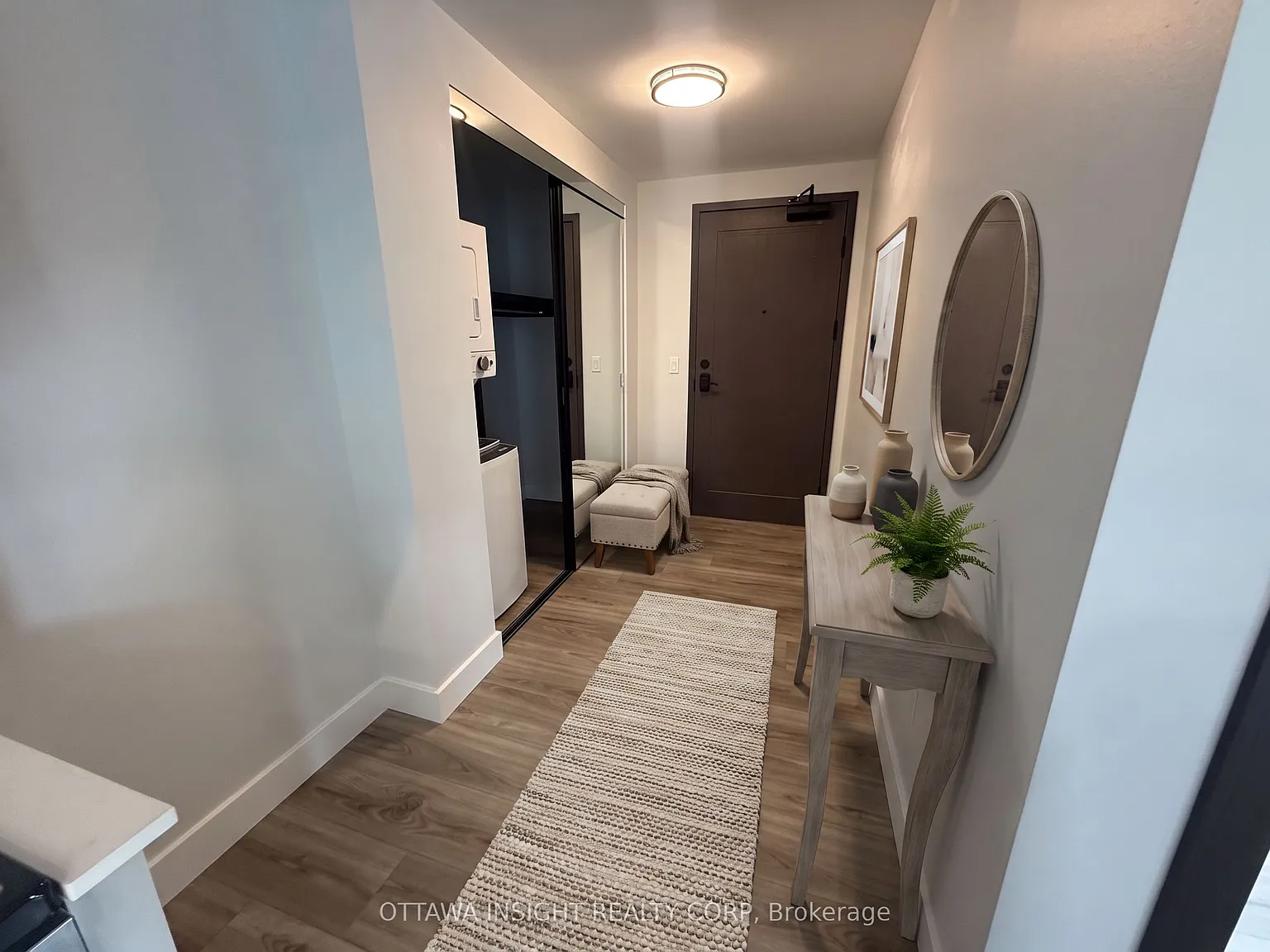 2 bed, $2,200 — Photo 4
