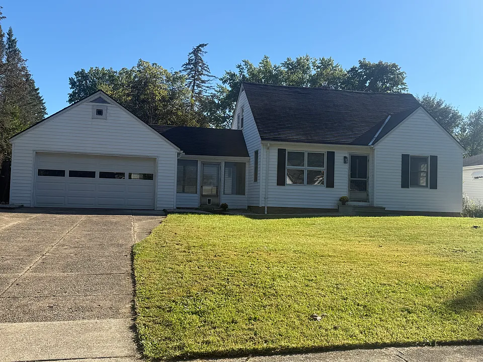 25407 Hall Dr