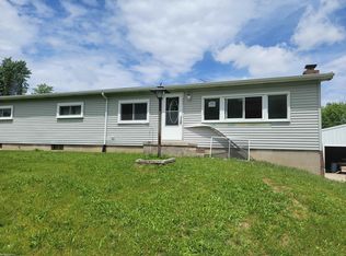 11410 La Salle St, Brockway, MI 48097